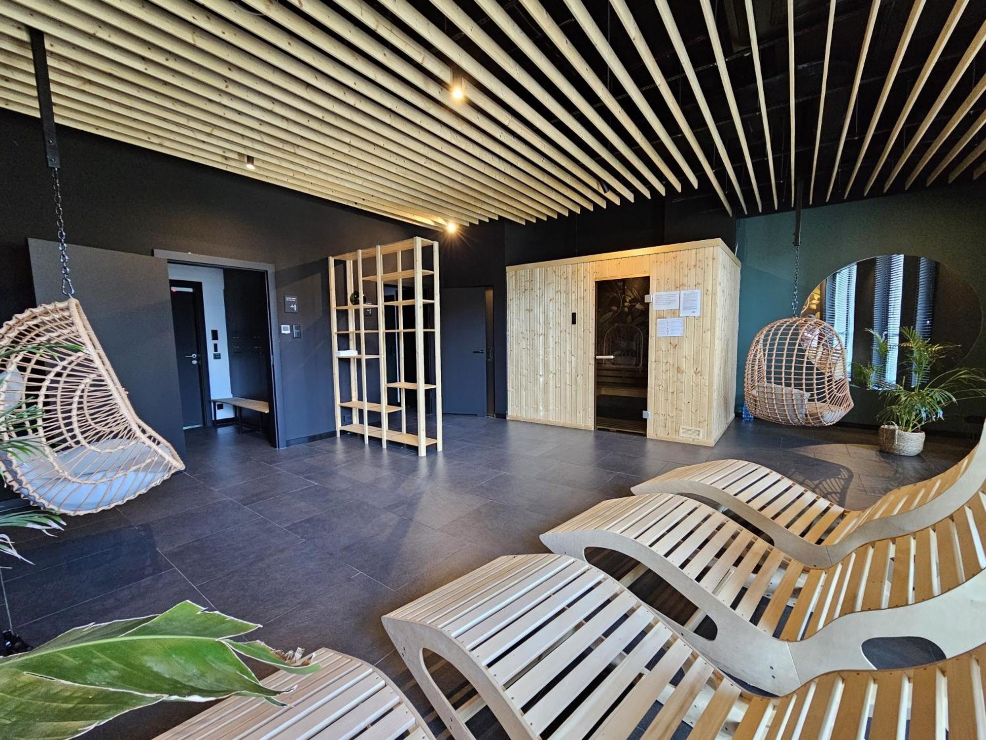 Urban Apartments Premium Sokolska 30A Towers No 58, 2 Free Garages, Gym & Sauna, Self Check-In Katowice Extérieur photo